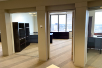 251. 15th Floor