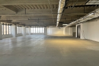 264. Suite 1750