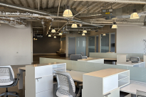 441. Suite 4050