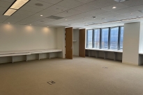 323. Suite 3000
