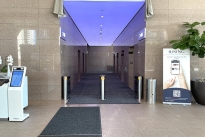 98. Lobby