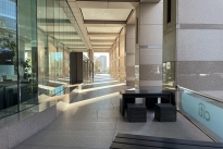 75. Exterior