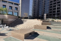29. Plaza