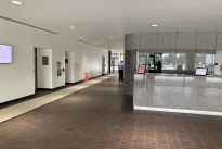 32. Lobby