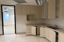 171. Suite 830