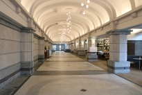 51. Lobby