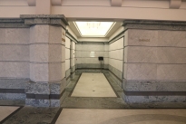 52. Lobby