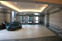 32. Lobby