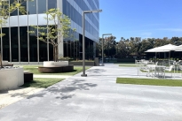 27. Plaza