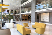 11. Lobby