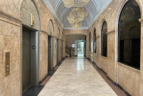 11. Lobby