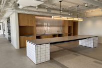 85. Suite 900