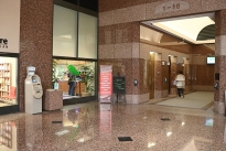 21. Lobby