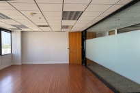 75. Suite 1400