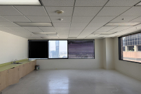 142. Suite 1860