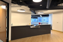 48. Suite 800