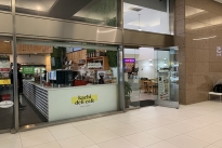 32. Lobby