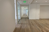 80. Suite 800