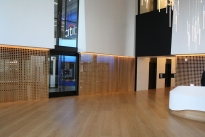 32. Lobby