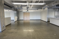61. Suite 370
