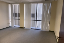 71. Suite 450