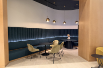 38. Lounge 