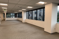 32. Suite 200