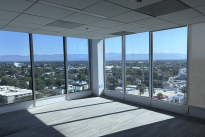 82. Suite 1005