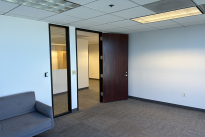 48. Suite 440