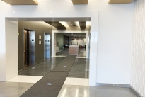 11. Lobby