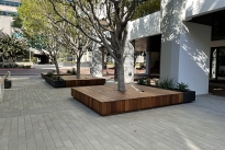 16. Plaza