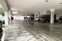 18.  Valet