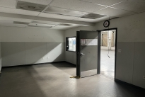 32. Interior