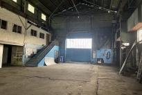 64. Interior