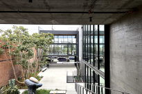 14. Plaza