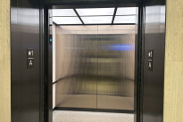 32. Lobby