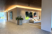 25. Lobby