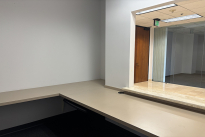 121. Suite 914
