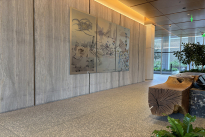 27. Lobby