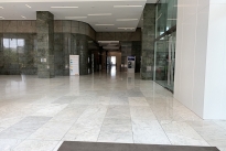 124. Lobby