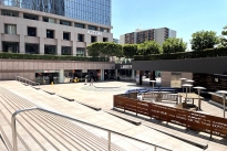 27. Plaza