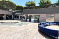 31. Plaza
