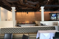 28. Interior