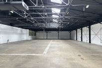 32. 2120 Interior 
