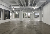 31. Suite 100