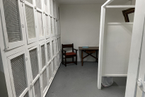 33. Interior