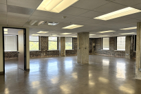 86. Suite 210