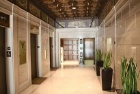 27. Lobby
