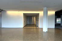 42. Lobby