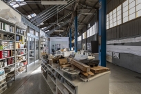 34. Interior